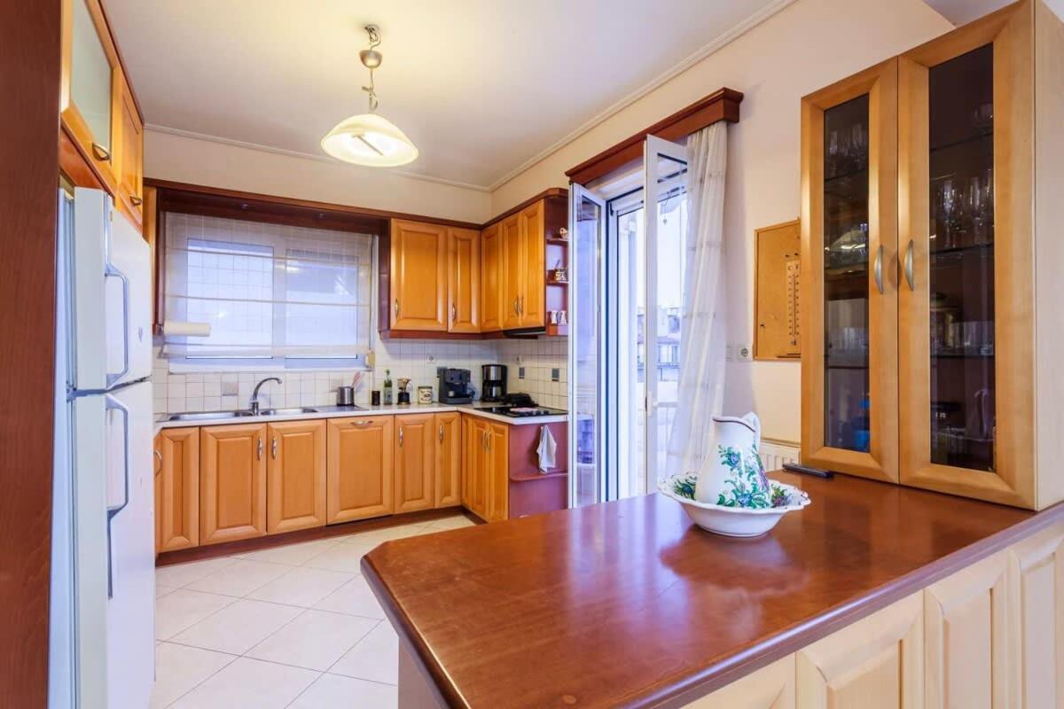 Spacious Urban Haven-Family Home, Perfect Location Kalamata Exteriör bild