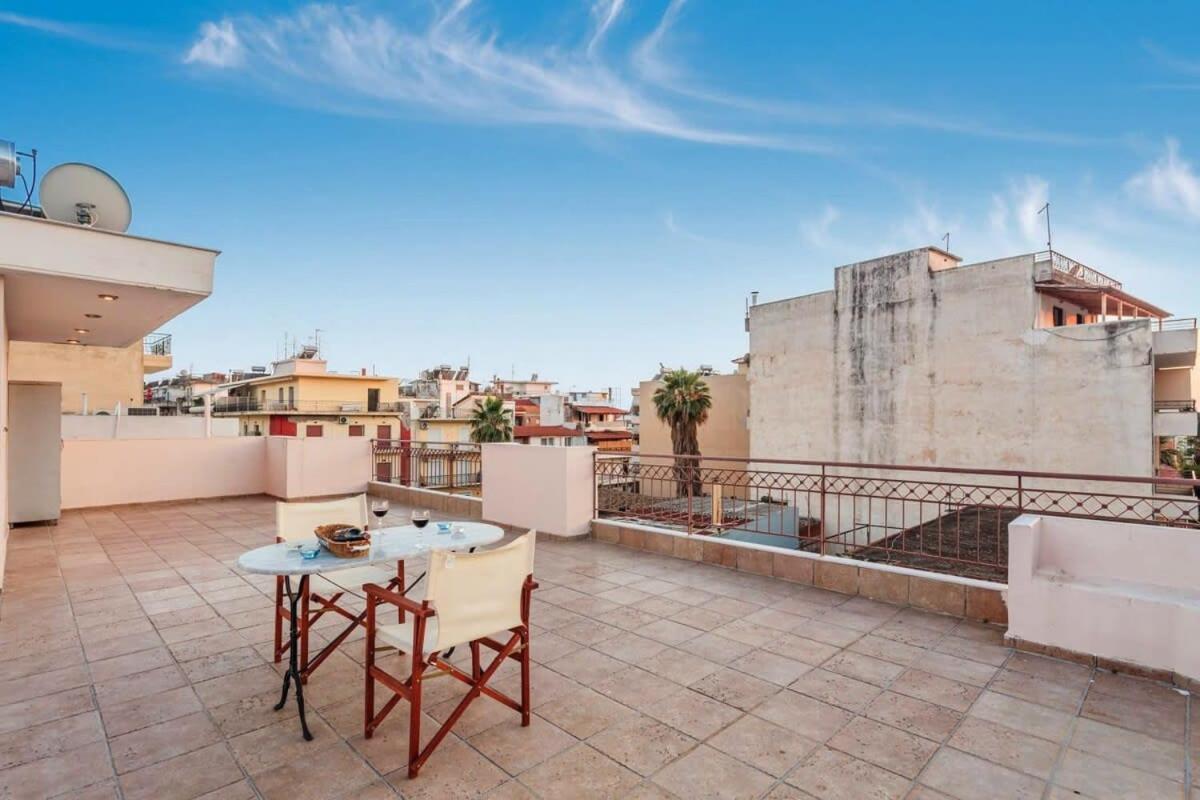 Spacious Urban Haven-Family Home, Perfect Location Kalamata Exteriör bild