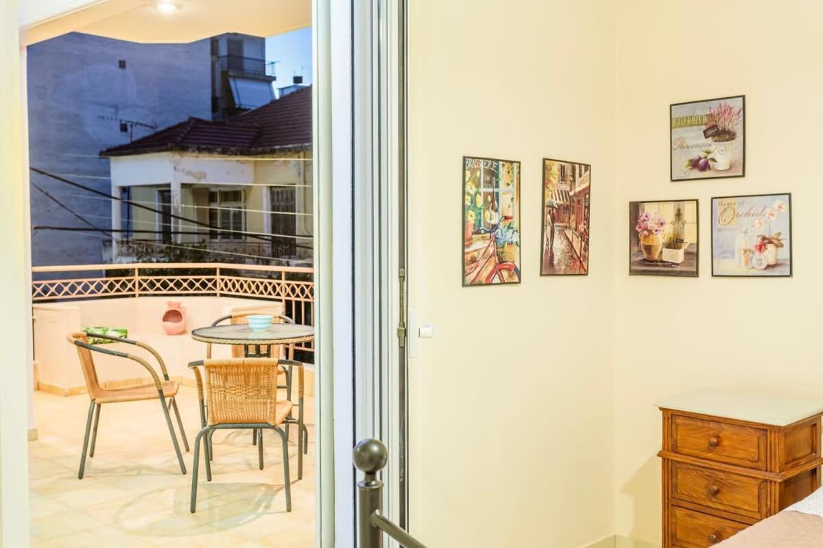 Spacious Urban Haven-Family Home, Perfect Location Kalamata Exteriör bild